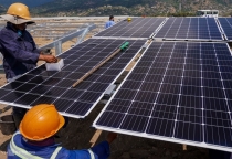 Mỗi nơi một kiểu thủ tục cho điện mặt trời mái nhà